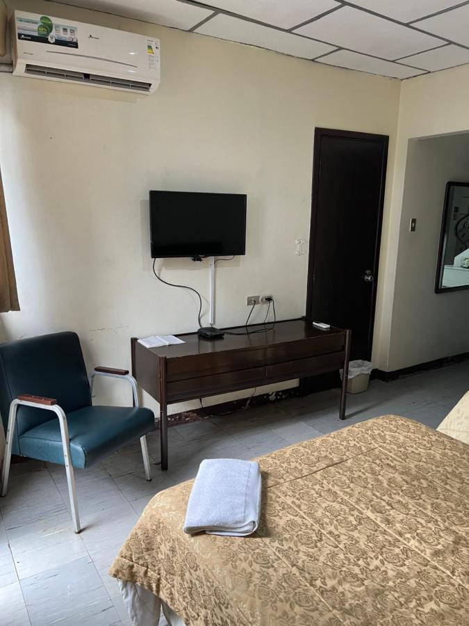 Rizzo 3* Guayaquil